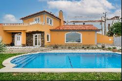 Detached house, 3 bedrooms, for Sale