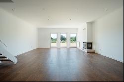 Flat, 3 bedrooms, for Sale