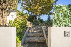 Aubagne - Family Home with Unobstructed Views of the Hills and Guesthouse