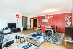 Flat, 2 bedrooms, for Sale