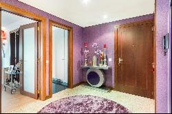 Flat, 2 bedrooms, for Sale