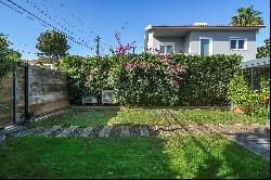 Detached house, 2 bedrooms, for Sale