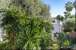 Provencal villa to renovate in the heart of the village of Cap-Ferrat