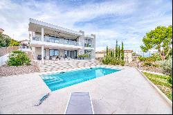 New construction villa in Santa Ponsa with panoramic views