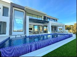 Stunning brand-new villa in La Alquería, Benahavís, Benahavís 29679