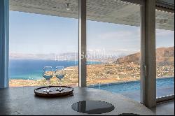 Designer villa with swimming pool and view of the Gulf of Castellammare