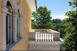 Unique 70s villa in the foothills above Ascoli Piceno