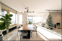 SPECTACULAR FLAT FOR SALE WITH COMMUNAL AREA AND SWIMMING POOL, Barcelona 08034