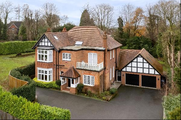 A striking Victorian family home located on one of Oxted’s most sought-after roads and ide