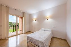 Apartment on the front line of the golf course in Santa Ponsa