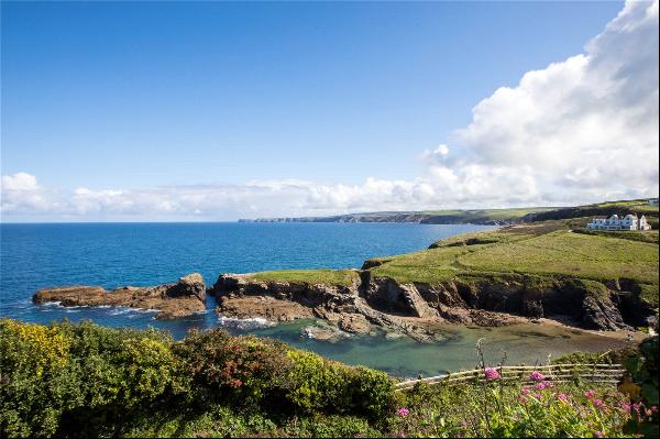 The Terrace, Port Isaac, Cornwall, PL29 3SG