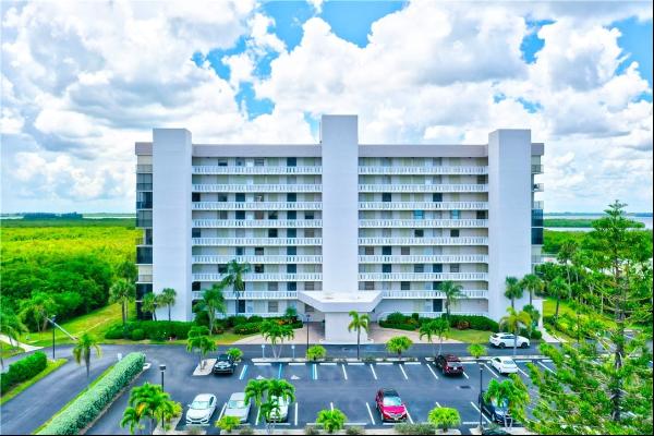 5059 North Highway A1A  #701
