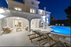 Newly Renovated Luxury Villa for Sale in Benissa, Close to La Fu, Benissa 03720