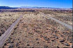 17 BACK OF THE ARCH RD #D, Moab UT 84532