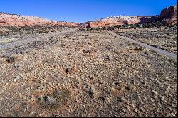 17 BACK OF THE ARCH RD #D, Moab UT 84532