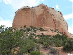 17 BACK OF THE ARCH RD #D, Moab UT 84532