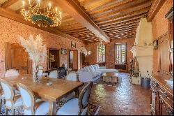 Magnificent 19th century manor house close to Beaune Burgundy