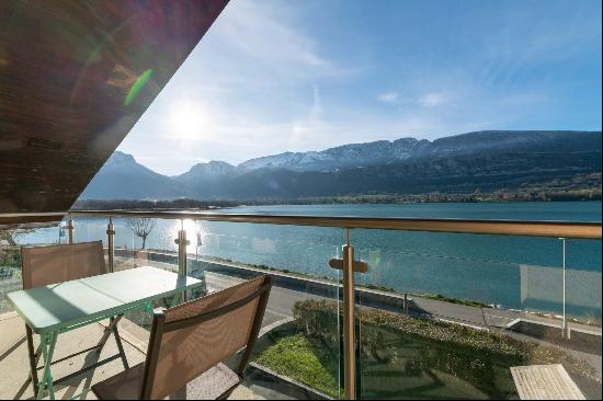 Vente - Maison Talloires-Montmin - 2a 200a 000a 