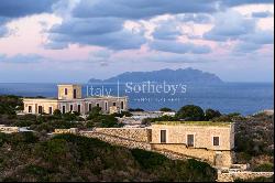 One-of-a-kind property in Levanzo