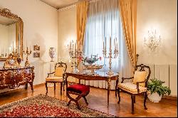 Elegant apartment close to Piazza dei Miracoli