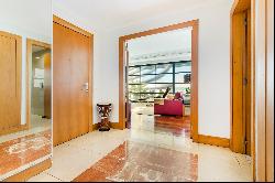 Flat, 2 bedrooms, for Sale