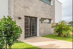 Detached house, 5 bedrooms, for Sale