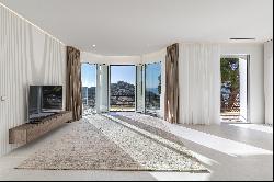 2-bed apartment with sea view in Villefranche sur Mer.