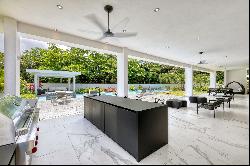 Ultra Modern at Dorado Beach Estates