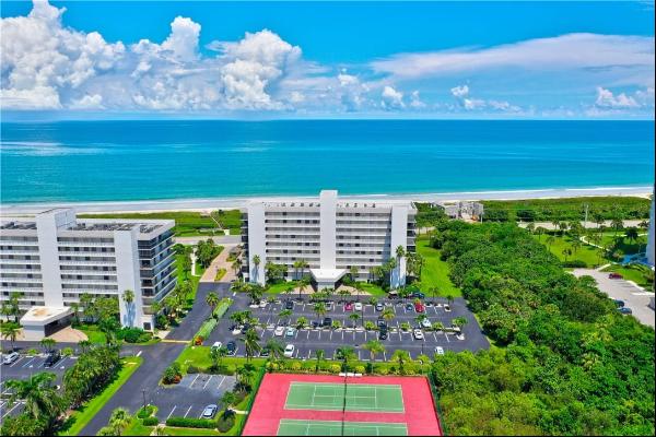 5055 North Highway A1A  #102