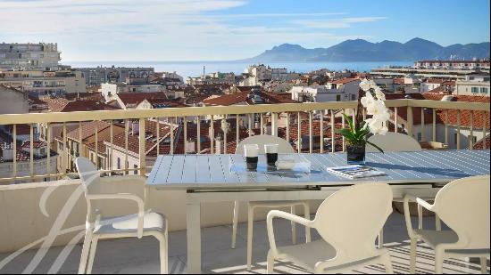 MAGNIFICENT ROOF TERRACE APARTMENT