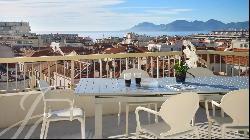 MAGNIFICENT ROOF TERRACE APARTMENT