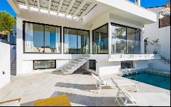 New modern villa with golf views in La Alqueria, Benahavis, Benahavis 29679