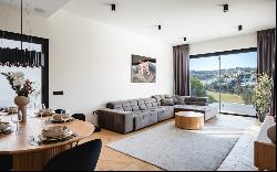 New modern villa with golf views in La Alqueria, Benahavis, Benahavis 29679