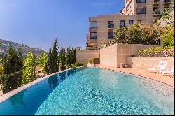 Apartment with unbeatable view, 568 sqm 4 bedrooms plus services.