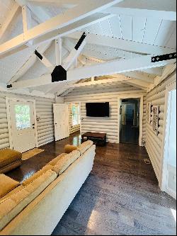 Greenport, updated log cabin on over 3 acres