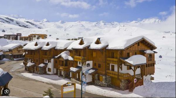 Amazing apartment with mountain views in Val Thorens.