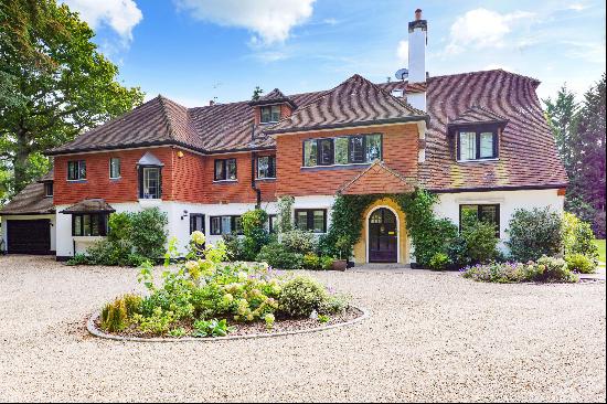 A substantial six bedroom house by master builder W G Tarrant, ideally located on the pres