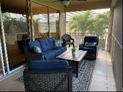 6864 Ascot DR #5-201, Naples FL 34113