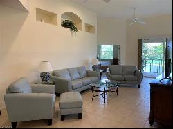 6821 Ascot DR #202, Naples FL 34113