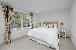 Wayneflete Place, Esher, Surrey, KT10 8BP