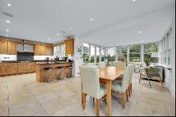 Wayneflete Place, Esher, Surrey, KT10 8BP