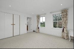 Wayneflete Place, Esher, Surrey, KT10 8BP