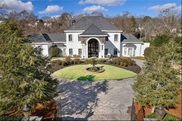 equestrian estate across from the Chattahoochee River