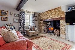 Bagpath, Tetbury, Gloucestershire, GL8 8YG