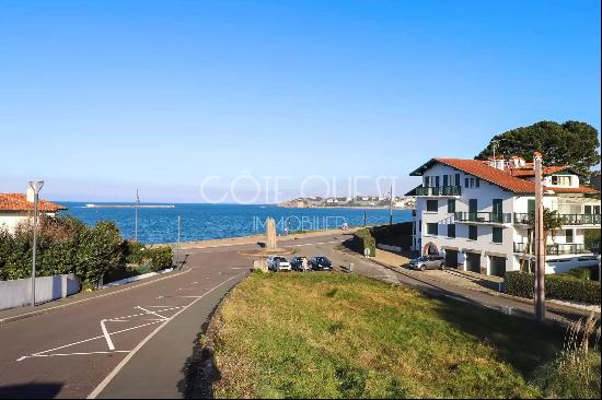 CIBOURE - A BUILDING PLOT FACING SAINT-JEAN-DE-LUZ BAY