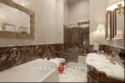 4-BEDROOM LUXURY PENTHOUSE FOR SALE IN FLORENCE, PALAZZO PORTINARI SALVIATI