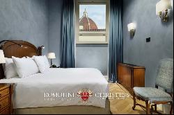 DUOMO VIEW APARTMENT FOR SALE IN PALAZZO PORTINARI SALVIATI, FLORENCE