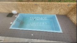Modern 4-bedroom Villa, with pool, for sale in Lagos, Algarve