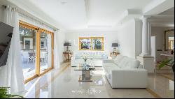 Luxury 5+2-bedroom Villa, with pool, for sale in Vilamoura, Algarve