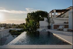 Villa in Nueva Andalucia in three styles: modern-Andalusian-Scandinavian